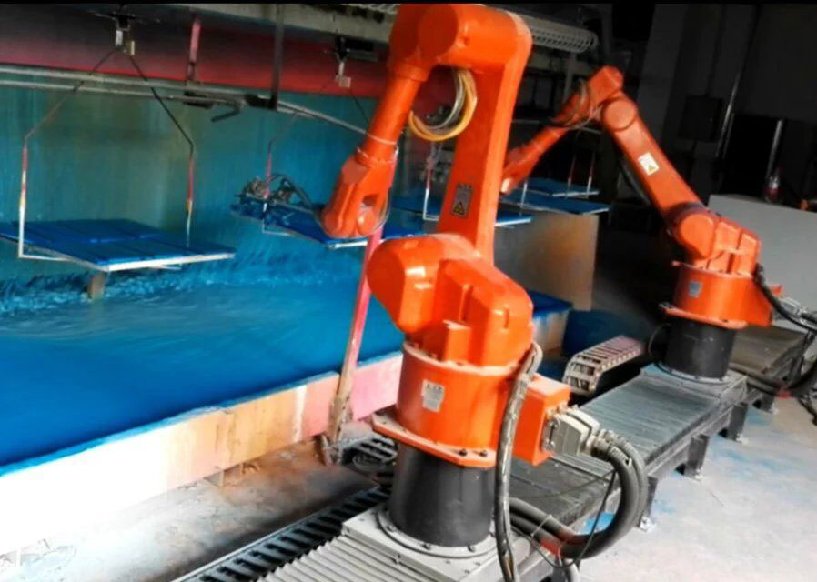 噴涂機(jī)器人全自動噴涂機(jī)器人新力光
