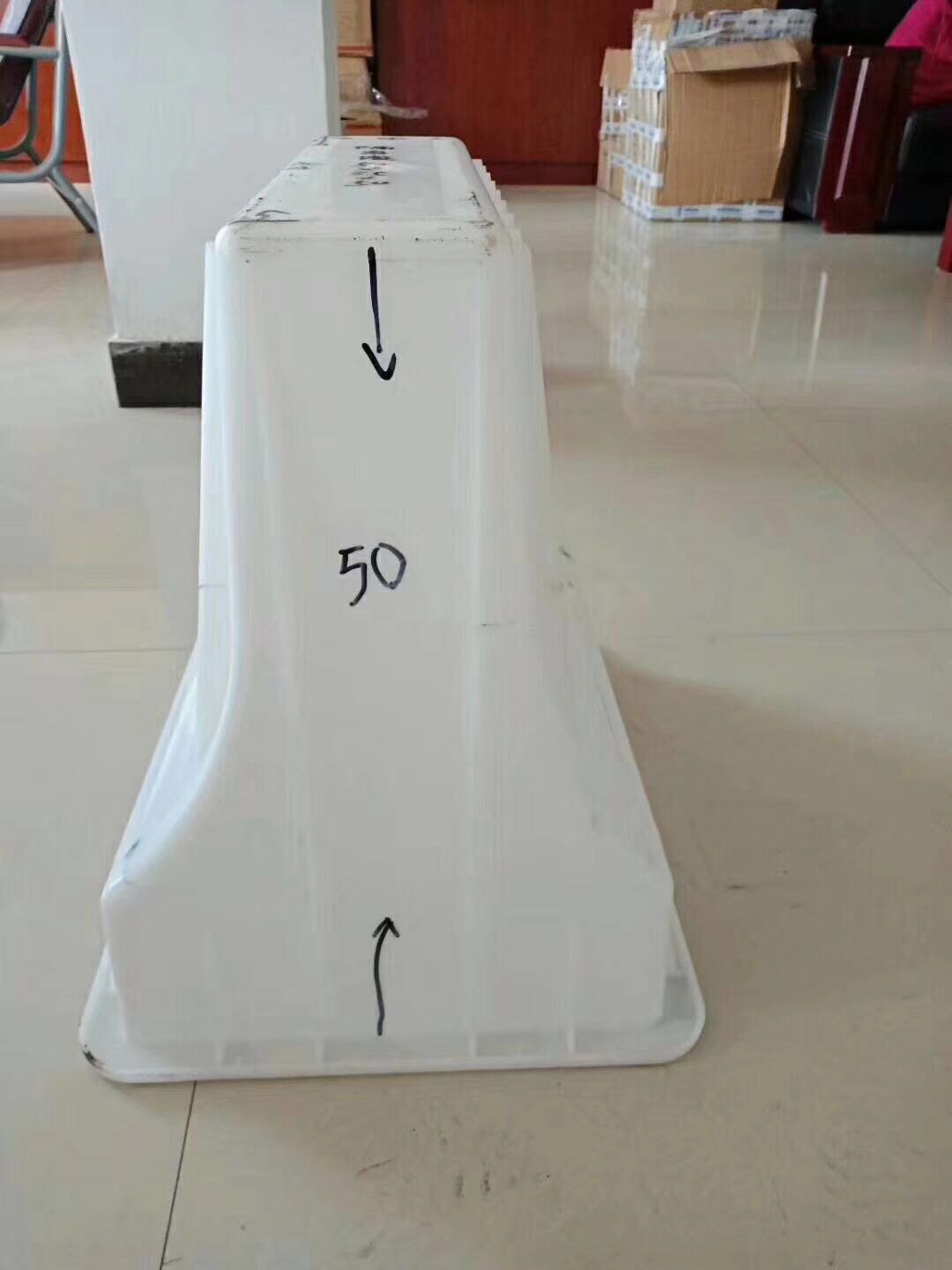 供應(yīng)安徽隔離墩塑料模具 隔離墩模具直銷(xiāo) 隔離墩塑料模具廠(chǎng)家