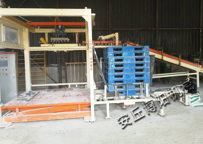 化肥高位碼垛機(jī)、山東高位碼垛機(jī)生產(chǎn)廠家