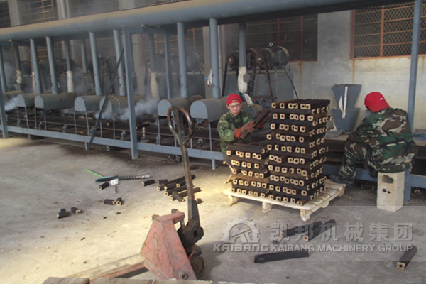 正確操作木炭生產(chǎn)機設備延長其使用壽命