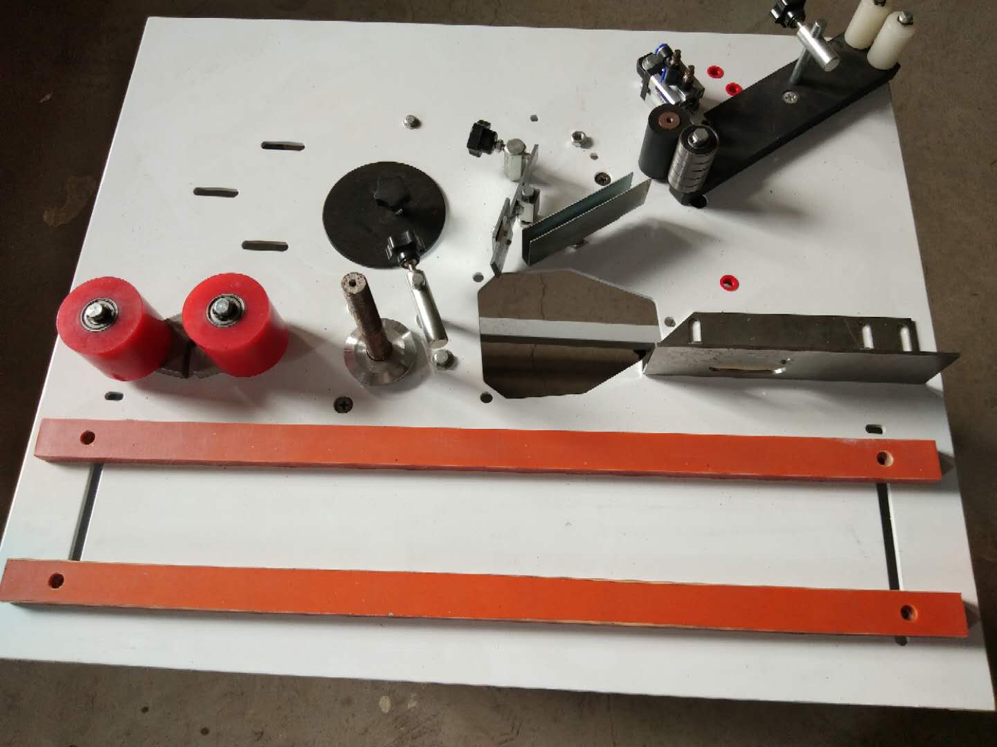 迷你封邊機(jī)廠家直銷、迷你封邊機(jī)價格、迷你封邊機(jī)售后與性能