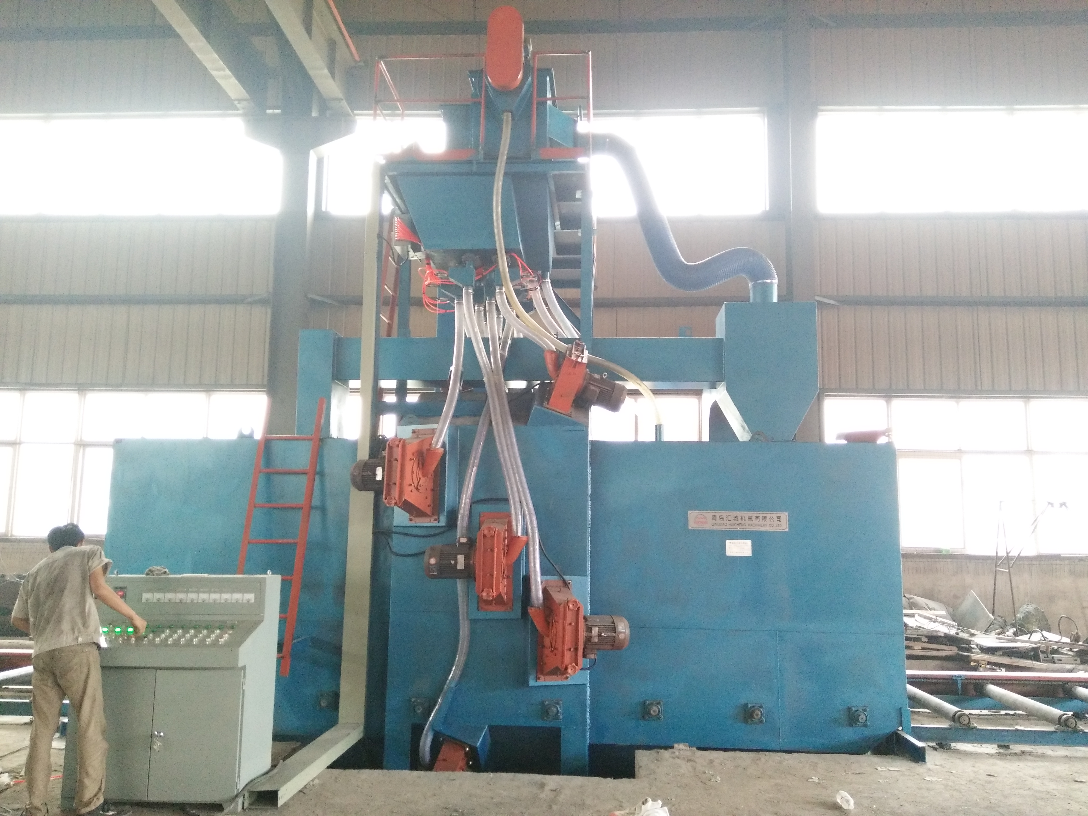 供應(yīng)無(wú)地坑輥道通過(guò)式拋丸機(jī)|青島無(wú)地坑拋丸機(jī)廠|青島無(wú)地坑拋丸機(jī)供應(yīng)商|青島輥道拋丸機(jī)價(jià)格|青島無(wú)地坑通過(guò)式拋丸機(jī)規(guī)格