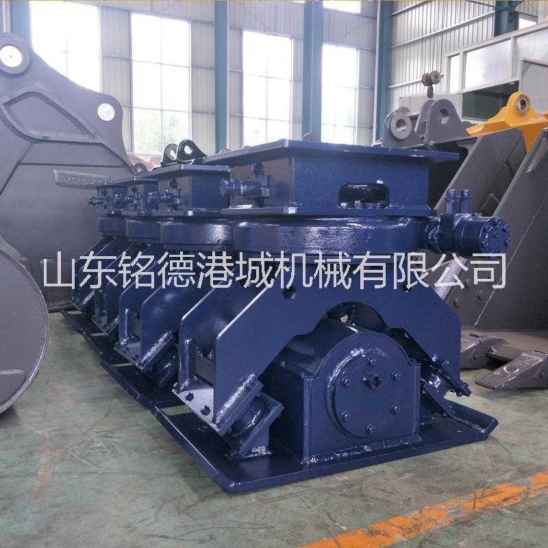 沃爾沃210振動夯 護(hù)坡打夯機(jī)
