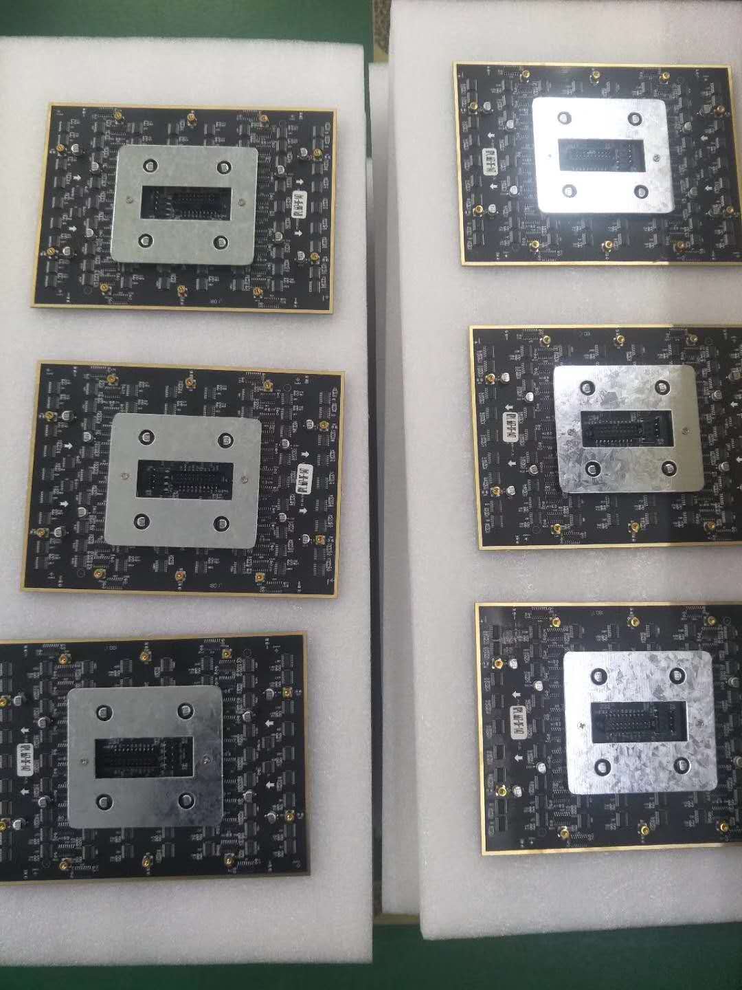 P1.667室內(nèi)小間距