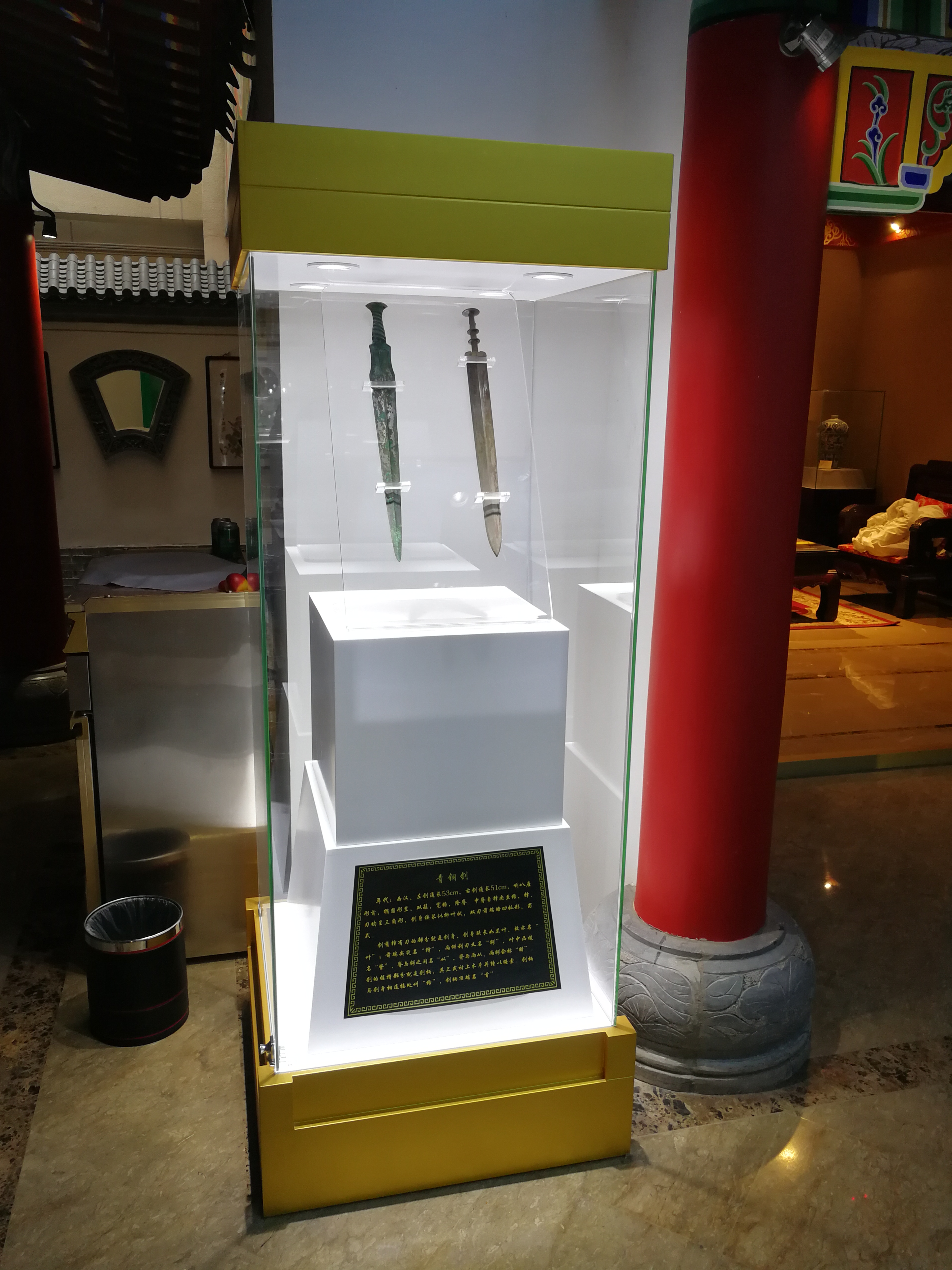 甘肅博物館展柜制作廠家，博物館文物展柜，博物館展柜設(shè)計(jì)，博物館展柜制作
