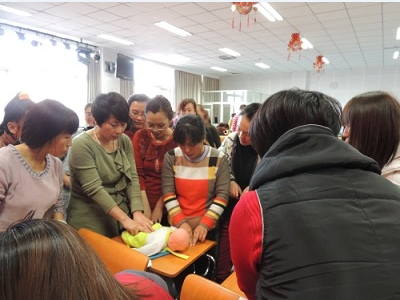 強(qiáng)化培訓(xùn)月嫂育嬰師來(lái)信拓家政