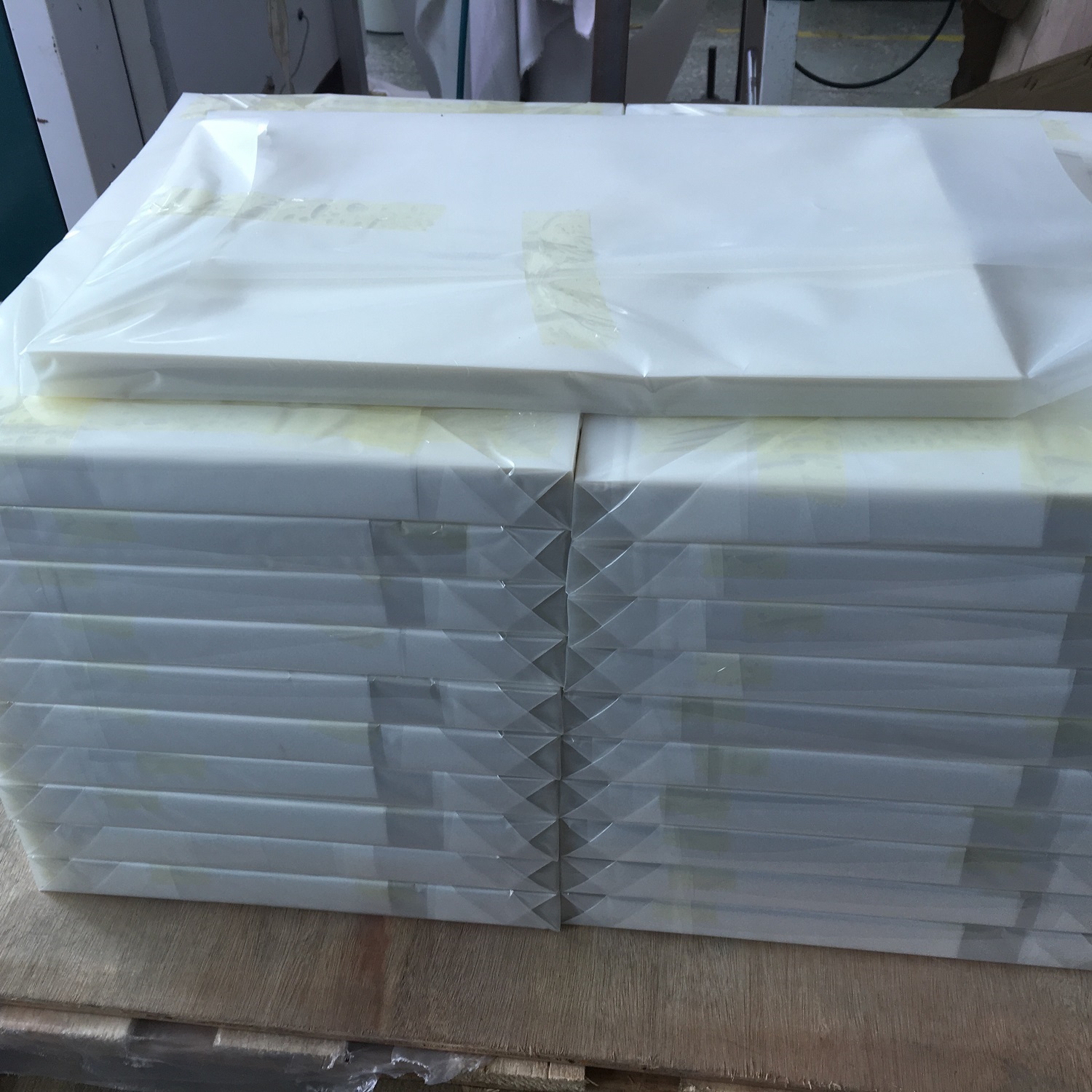 冷撕平光膠片 7.5C 透明 熱轉(zhuǎn)印燙畫(huà)*