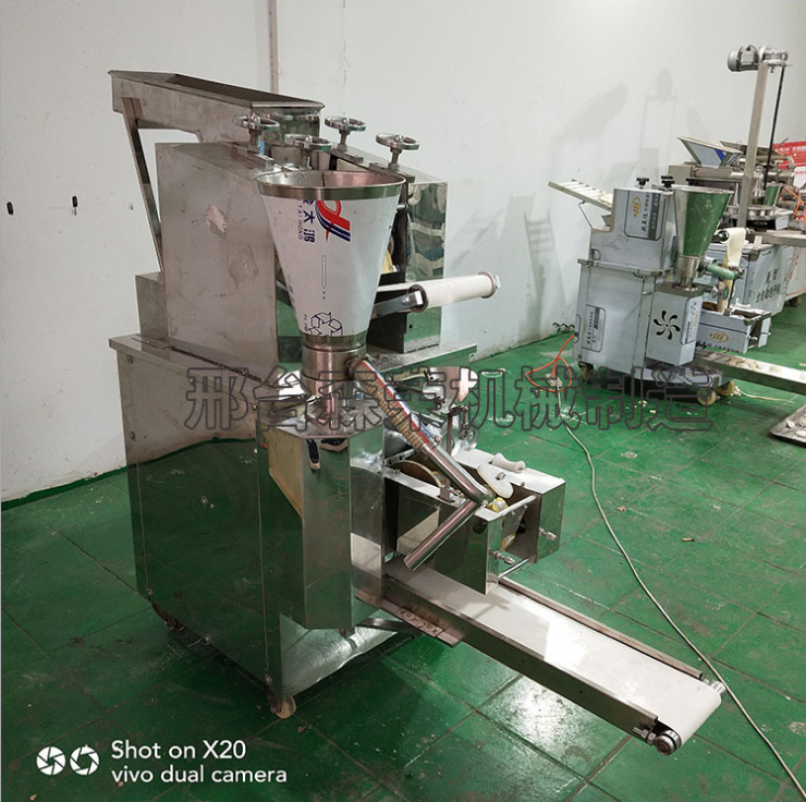 全自動(dòng)餃子機(jī) 仿手工全自動(dòng)餛飩機(jī) 多功能小型餛飩機(jī)廠家全自動(dòng)元寶餛飩機(jī)