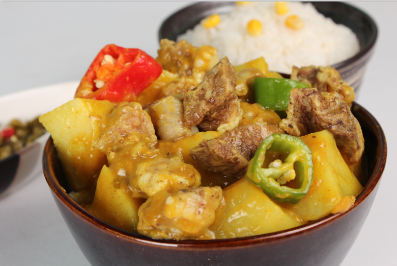 香濃咖喱牛腩200g速食快餐速食蓋澆飯速食冷凍調(diào)理包 加熱即食