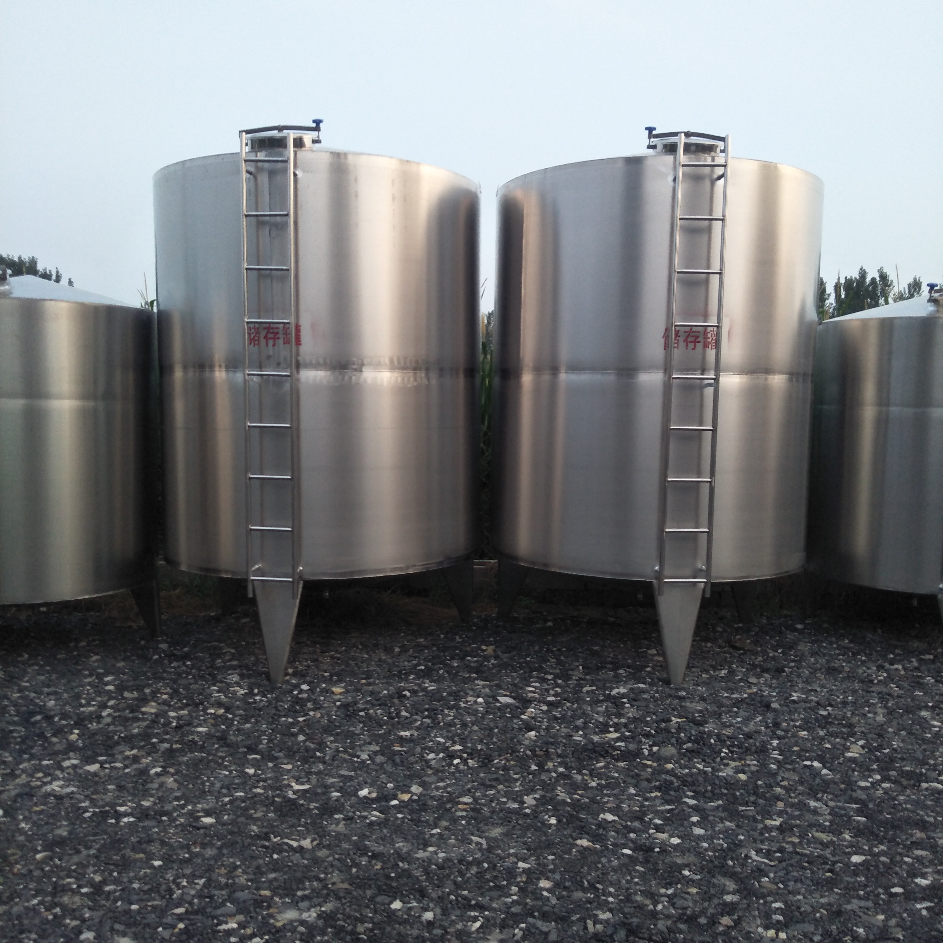 二手不銹鋼儲罐 不銹鋼304儲罐 不銹鋼立儲罐 不銹鋼儲罐 不銹鋼304儲罐 不銹鋼304儲罐廠家直銷