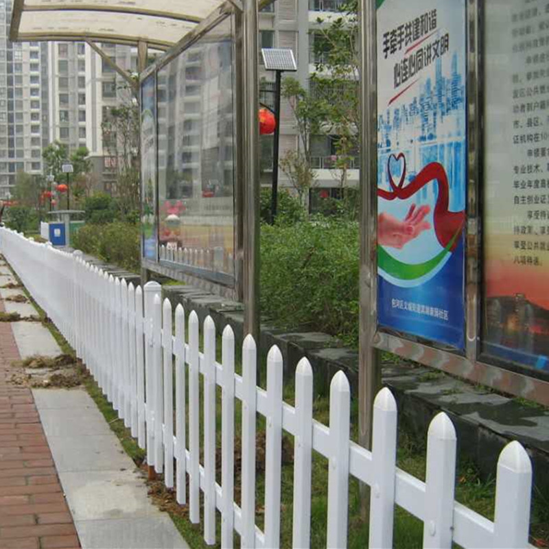 PVC塑鋼防護(hù)隔離柵 塑鋼護(hù)欄 花池草坪塑鋼圍欄