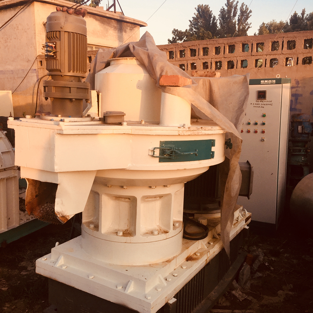 哪里有二手生物質(zhì)鋸末顆粒機(jī)市場 二手木屑立式環(huán)模顆粒機(jī)價格 二手木材秸稈生物質(zhì)燃料顆粒機(jī)廠家