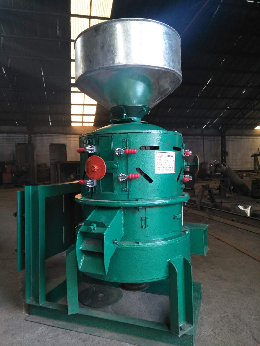 330型麥仁機(jī)五谷雜糧脫皮機(jī)