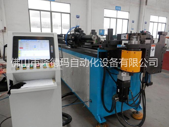 全自動數(shù)控三維液壓彎管機
