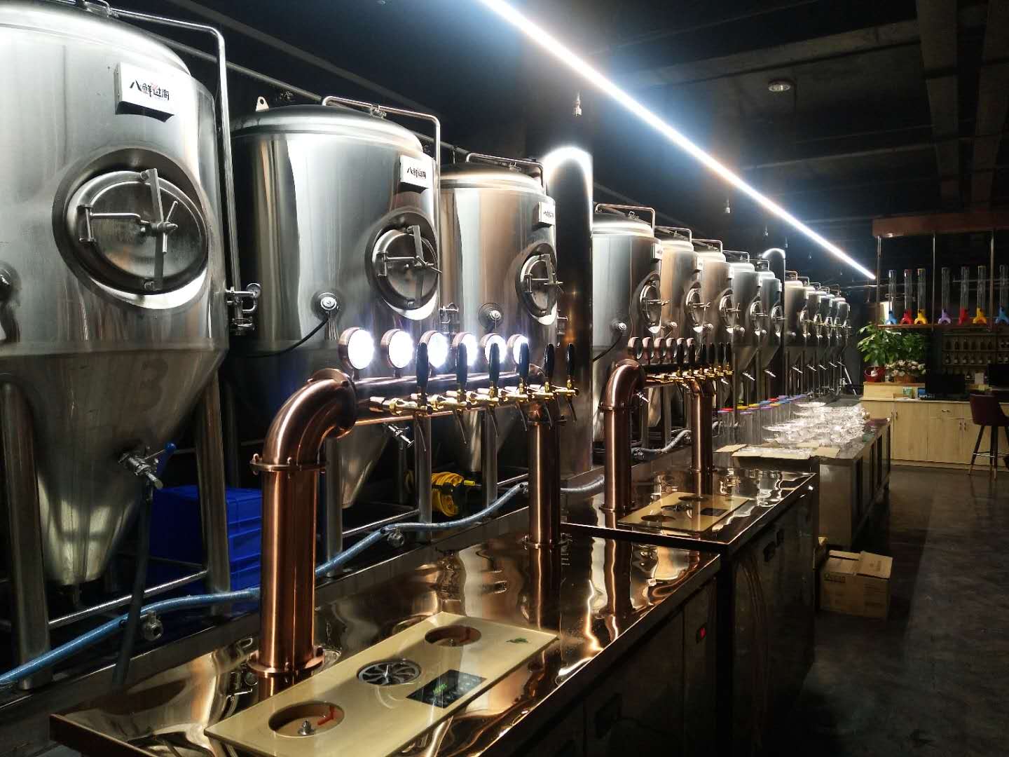 天津啤酒設(shè)備廠家 供應(yīng)原漿自釀啤酒設(shè)備 小型啤酒生產(chǎn)設(shè)備