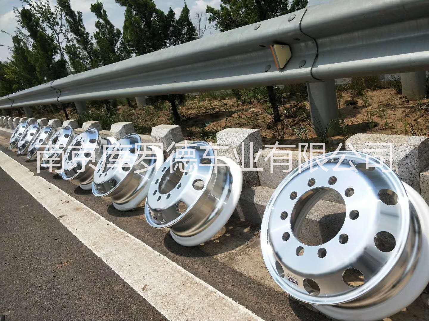 輕量化中巴車鍛造鋁合金輪轂 德山輕量化中巴車鍛造鋁合金輪轂