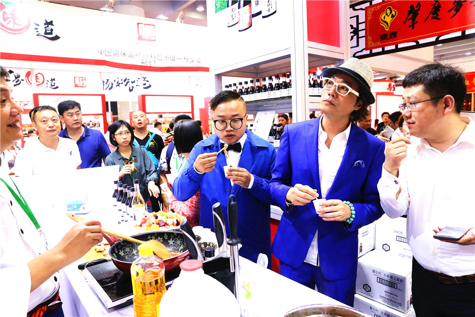 2018全國(guó)衛(wèi)博會(huì)2018全國(guó)（鄭州）衛(wèi)生產(chǎn)業(yè)博覽會(huì)