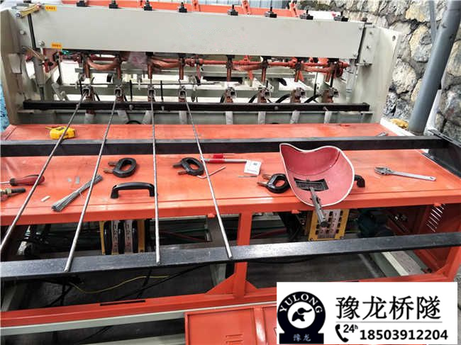 鋼筋網(wǎng)排焊機(jī)
