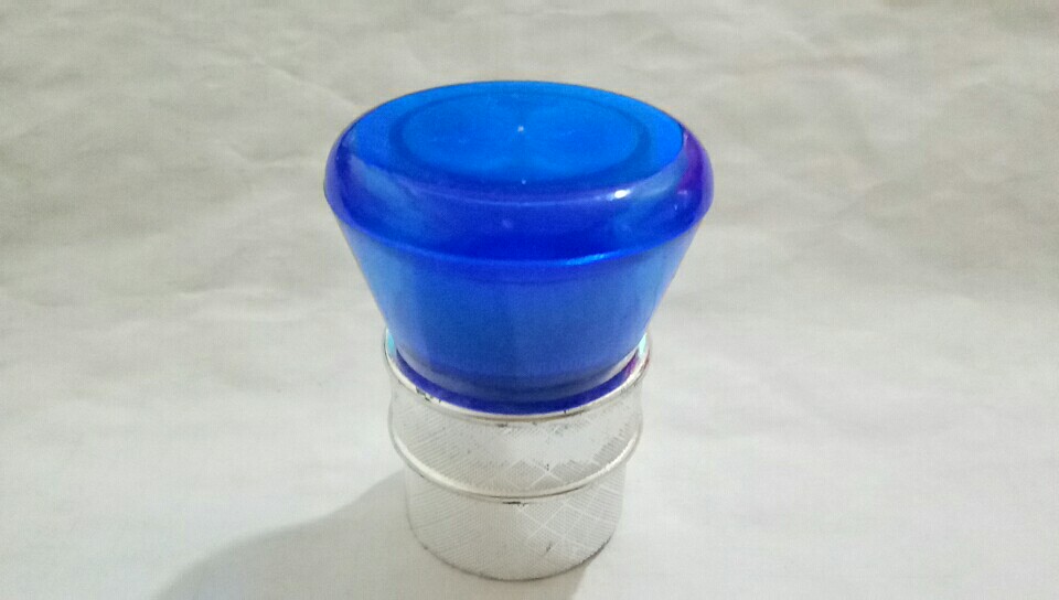 供應(yīng)江蘇酒瓶蓋五組防偽藍(lán)平頭 酒瓶蓋藍(lán)平頭宿遷市酒瓶蓋供應(yīng)商0.6五組防偽藍(lán)平頭價(jià)格