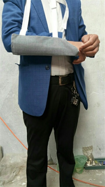 生產廠家醫(yī)用吊帶_ YD105三角吊帶