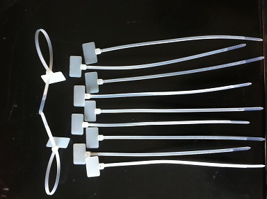 廠家供應(yīng)標(biāo)牌式扎線_塑料標(biāo)識牌扎帶