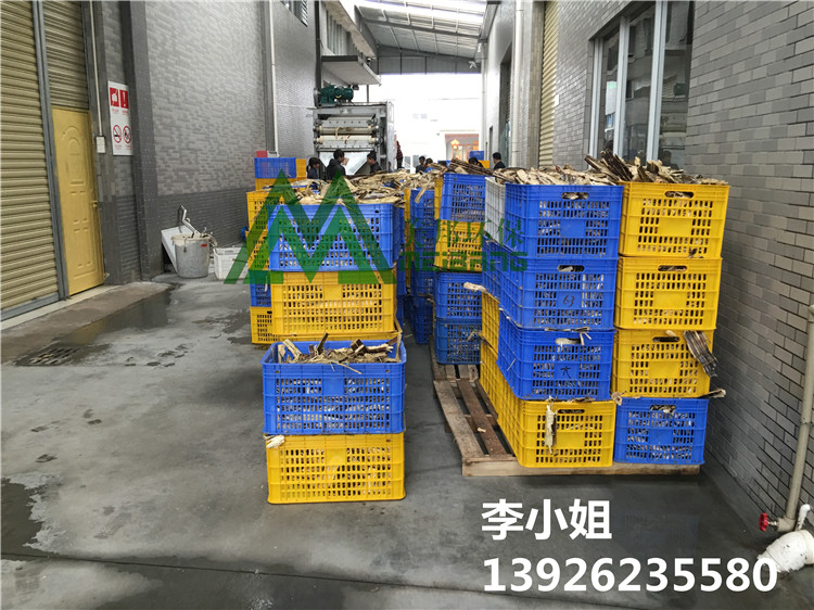 甘蔗渣壓濾設(shè)備，甘蔗壓榨機(jī)