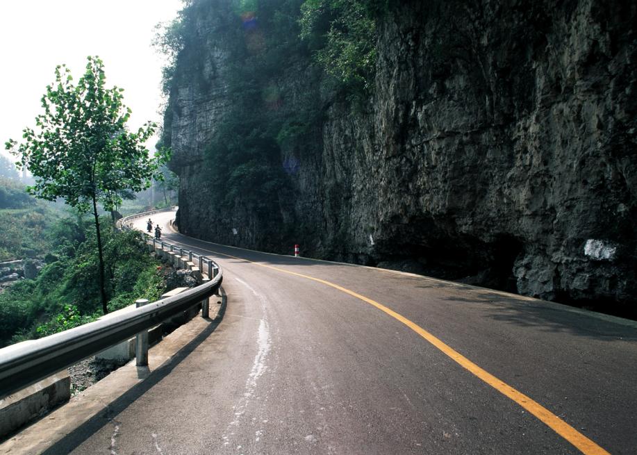 陽(yáng)江交通設(shè)施 供應(yīng)波形鋼板 波浪護(hù)欄 道路兩側(cè)防撞護(hù)欄專(zhuān)業(yè)生產(chǎn)  交通波形護(hù)欄