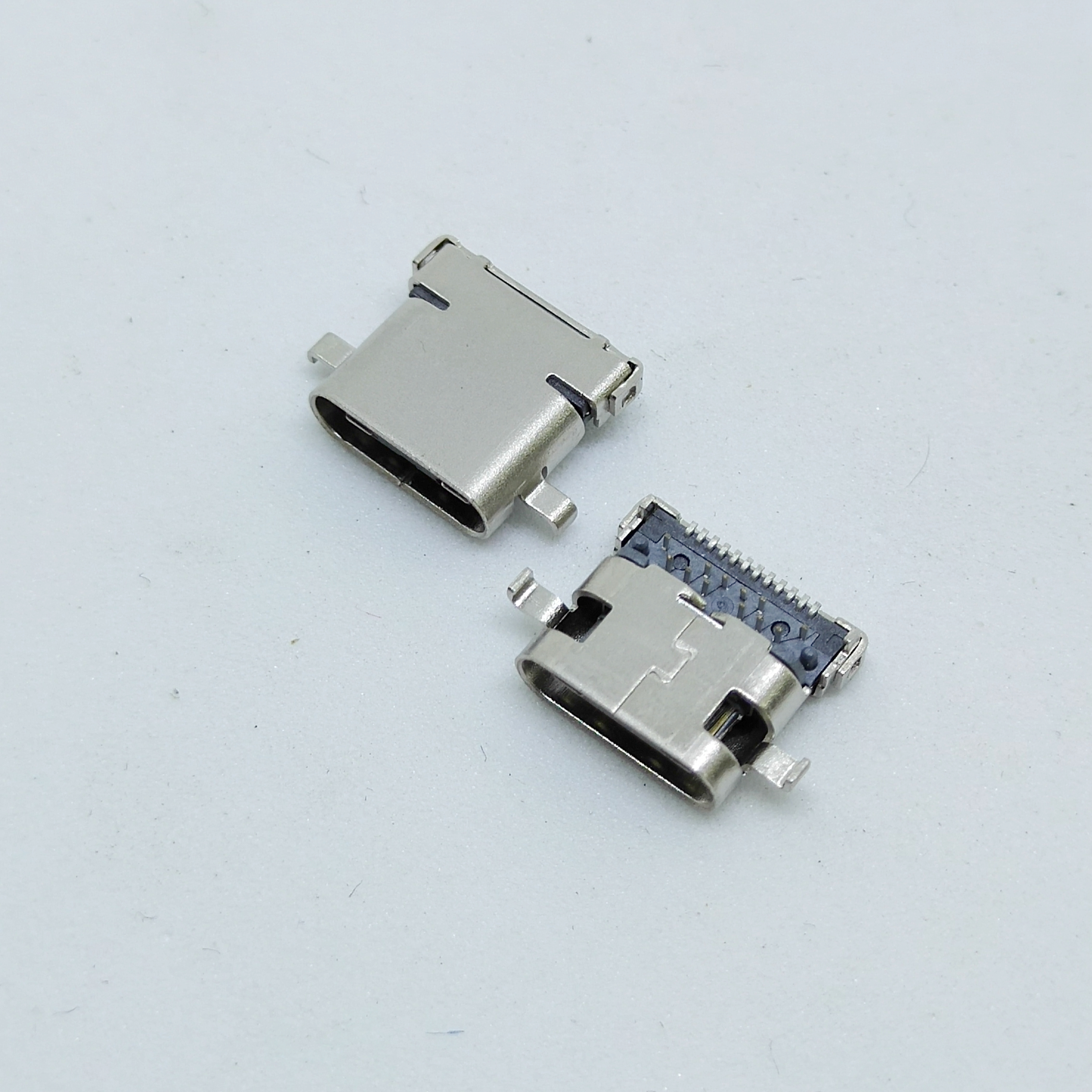 USB TYPE C母座板上型24PIN前插后貼 SMT+DIP 雙外殼 正反插盲插