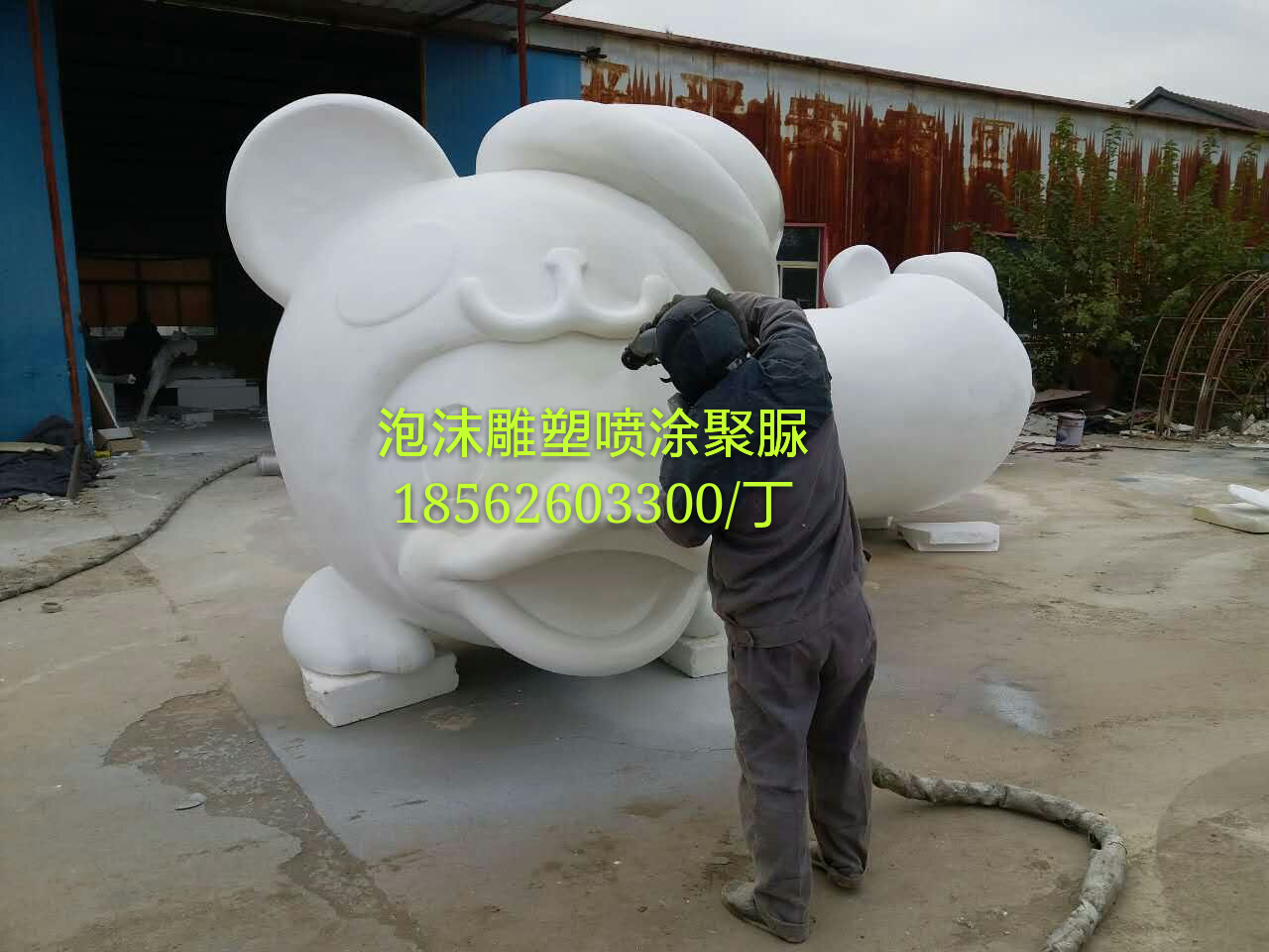 聚脲廠家影視道具噴涂聚脲泡沫雕塑道具噴涂聚脲PU 山東青島聚脲PU
