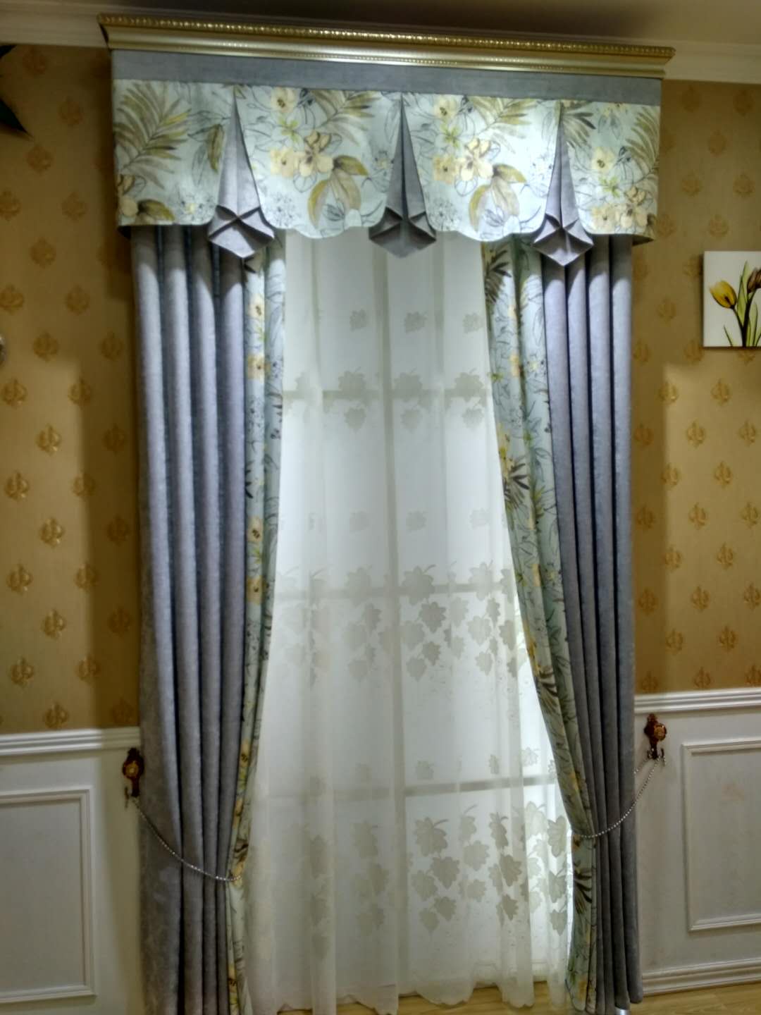 供應蘇州窗簾-別樣紅工程卷簾供應商