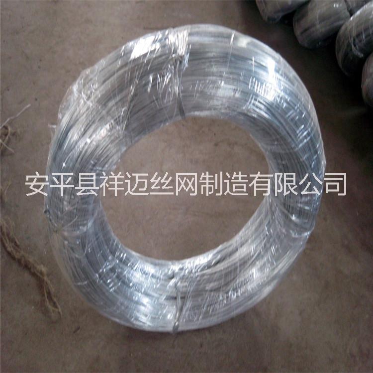 廠家供應(yīng)24號(hào)鍍鋅鐵絲 0.55mm軸裝鐵絲 25號(hào)0.5mm柔軟黑鐵絲