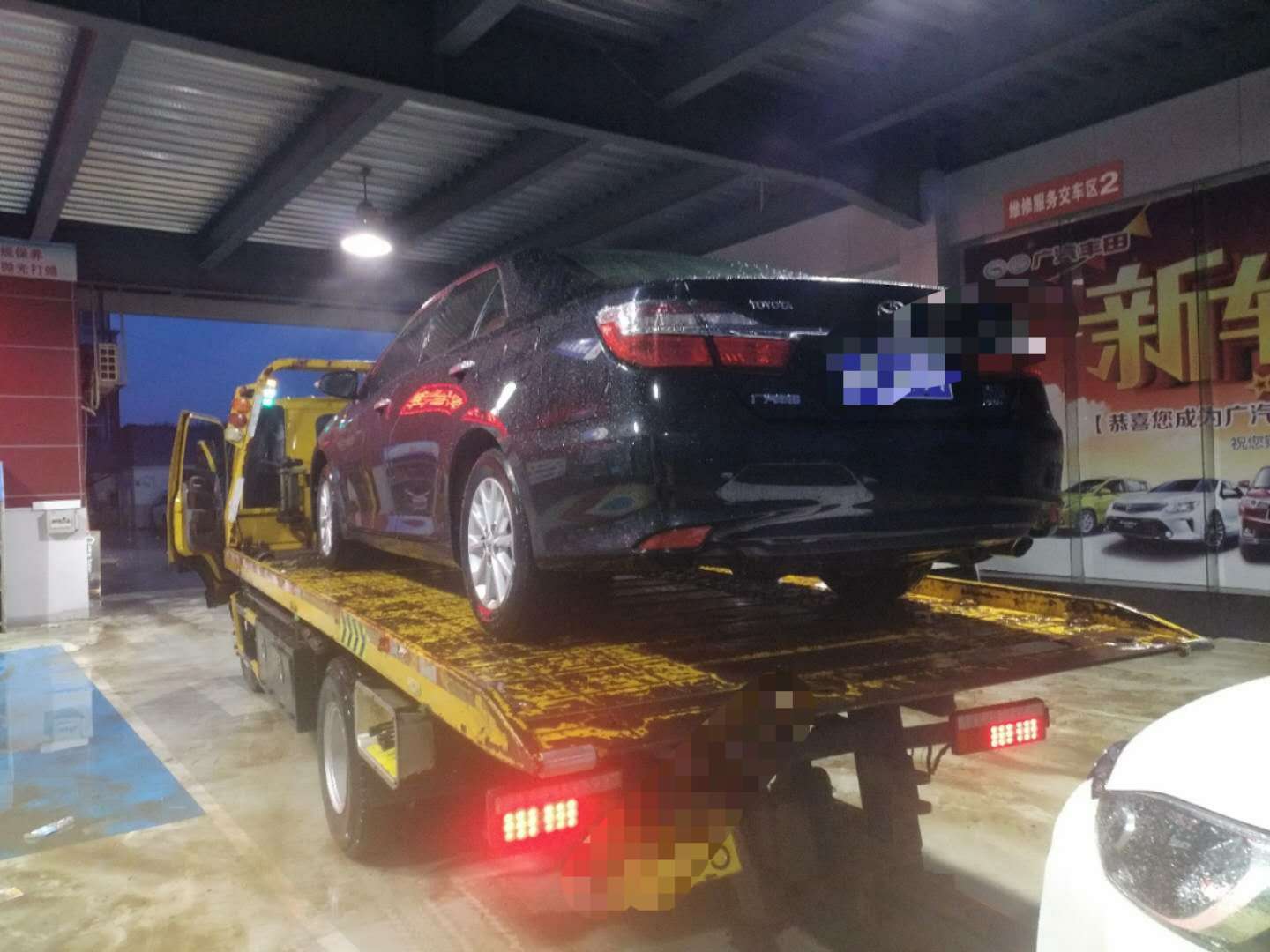 平輿縣故障拖車  平輿縣拖車哪里比較好   平輿縣汽車救援