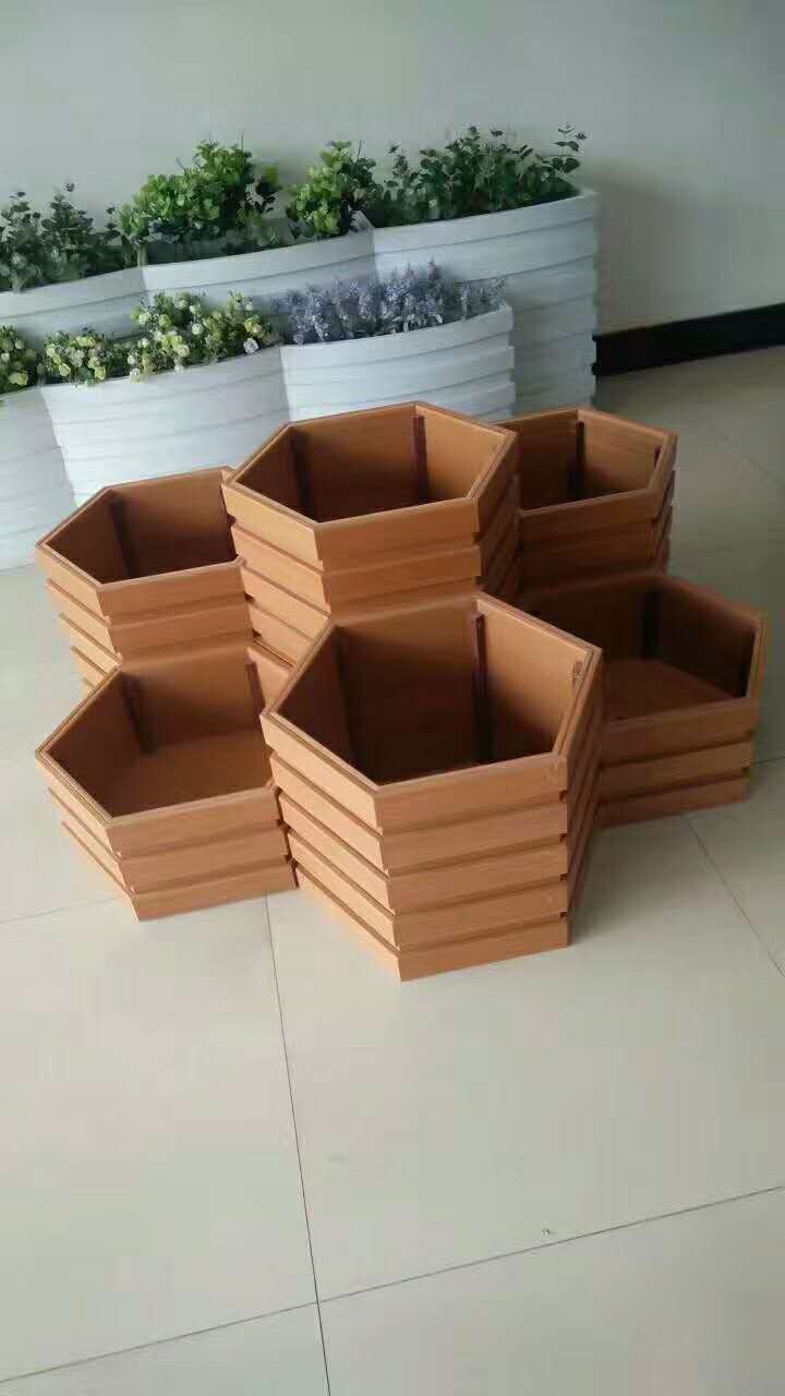 武漢市欣源祥環(huán)境工程花箱 戶外花箱 道路花箱