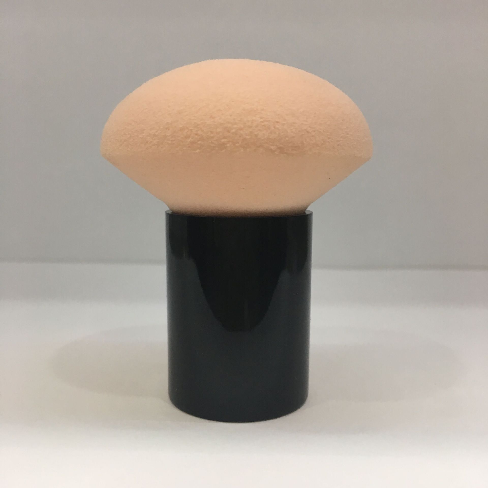蘑菇頭非乳膠粉撲易上妝的親水性上妝粉撲 工具需要手柄 收納盒可聯(lián)系 親水性上妝粉撲