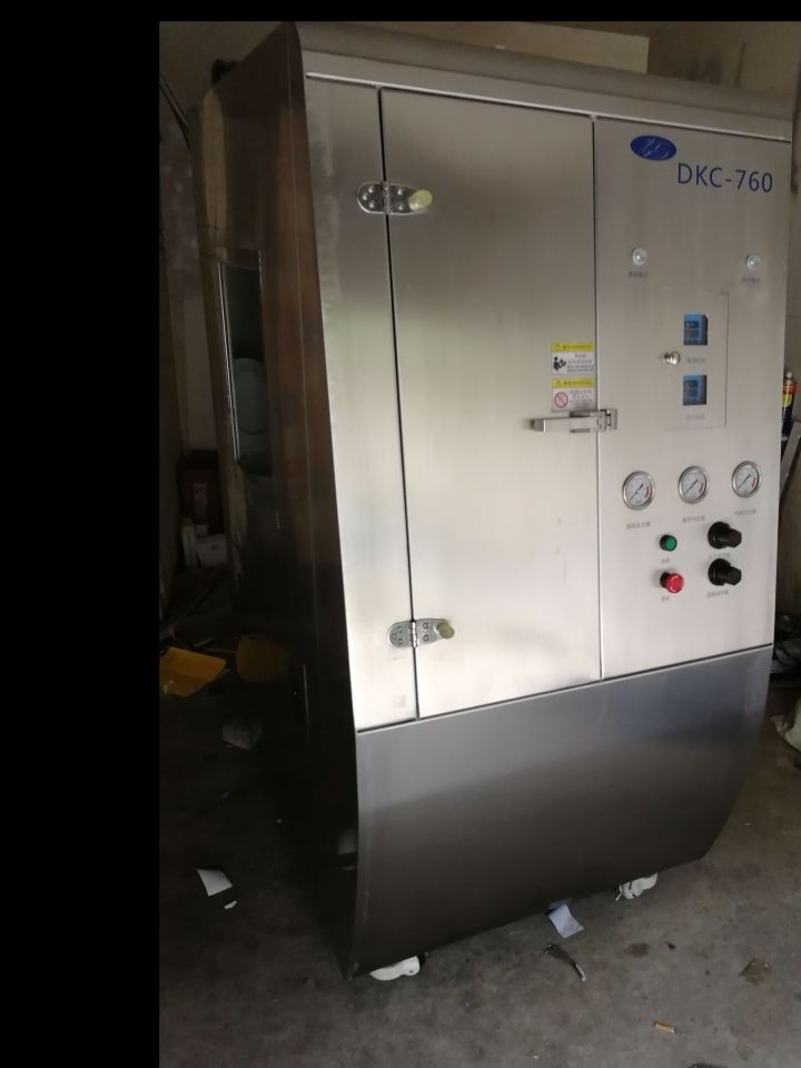 全自動高壓噴淋清洗機(jī)