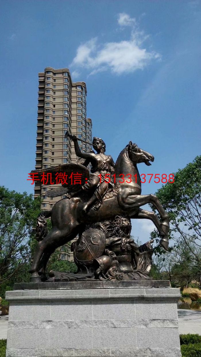 玻璃鋼仿銅人物雕塑，小區(qū)人物雕塑
