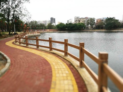 仿木欄桿廠家河道仿木護欄供應(yīng)