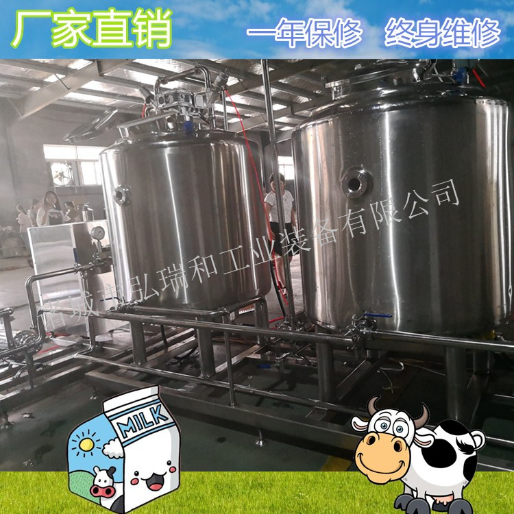 酸牛奶生產(chǎn)線巴氏酸奶作為新興產(chǎn)業(yè)，自然有他吸引人的地方，巴氏酸奶一經(jīng)上市，便好評不斷，越來越多的企業(yè)參與進(jìn)來。