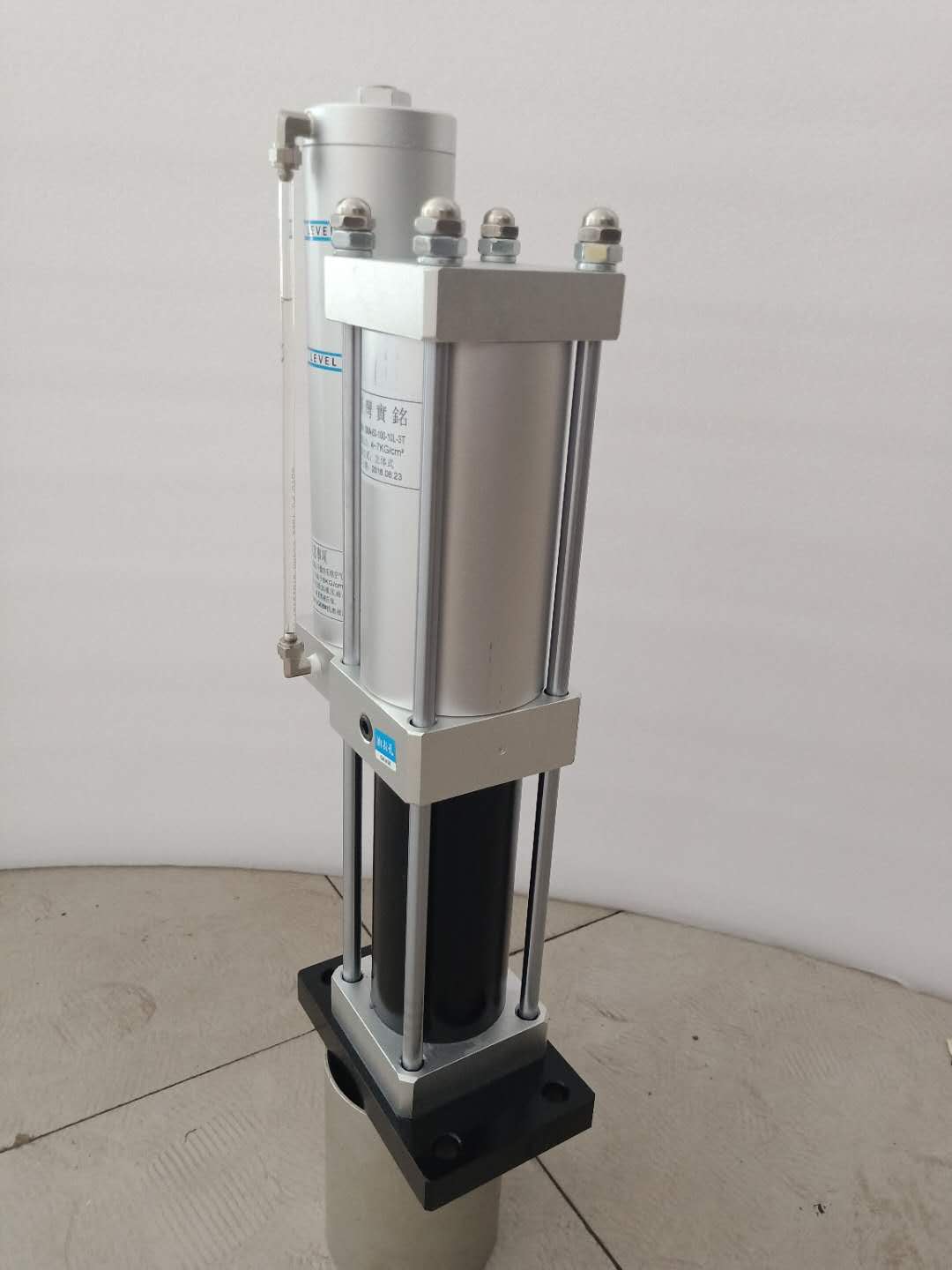 氣液增壓氣缸 氣液增壓缸定制 氣液增壓缸廠家 氣液增壓缸價錢