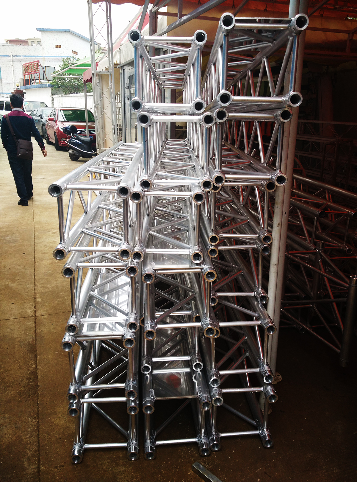 桁架丨鐵桁架丨桁架搭建丨桁架訂做丨桁架帳篷丨廣告桁架丨舞臺桁架丨桁架廠家