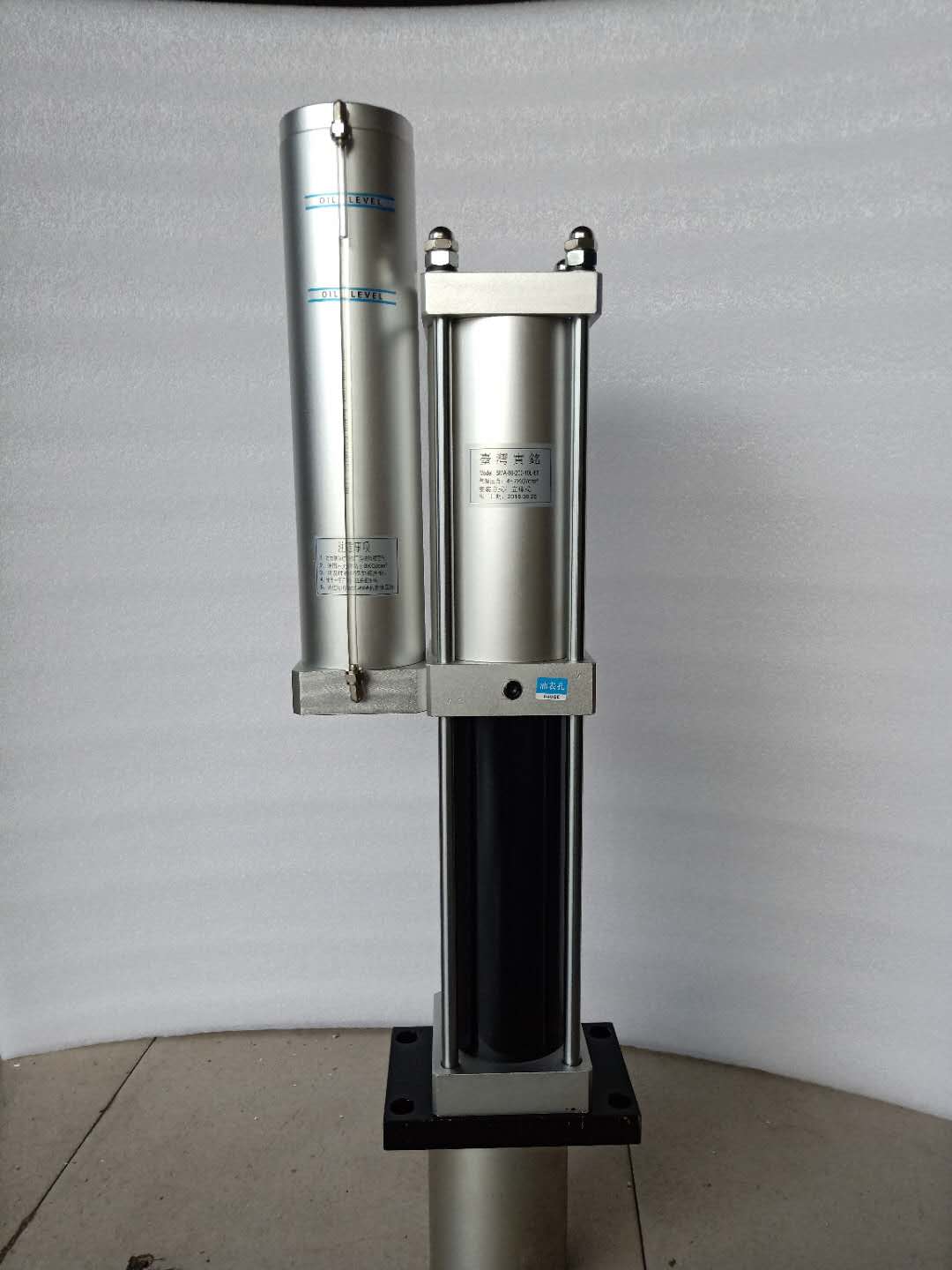 氣液增壓缸廠家  氣液增壓缸訂制  增壓缸價錢  氣液增壓缸  佛山實銘力行程增壓缸    佛山實銘力行程可調增壓缸