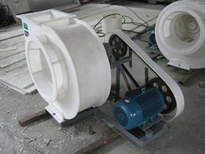 供應(yīng)4-72  PP塑料風(fēng)機(jī)