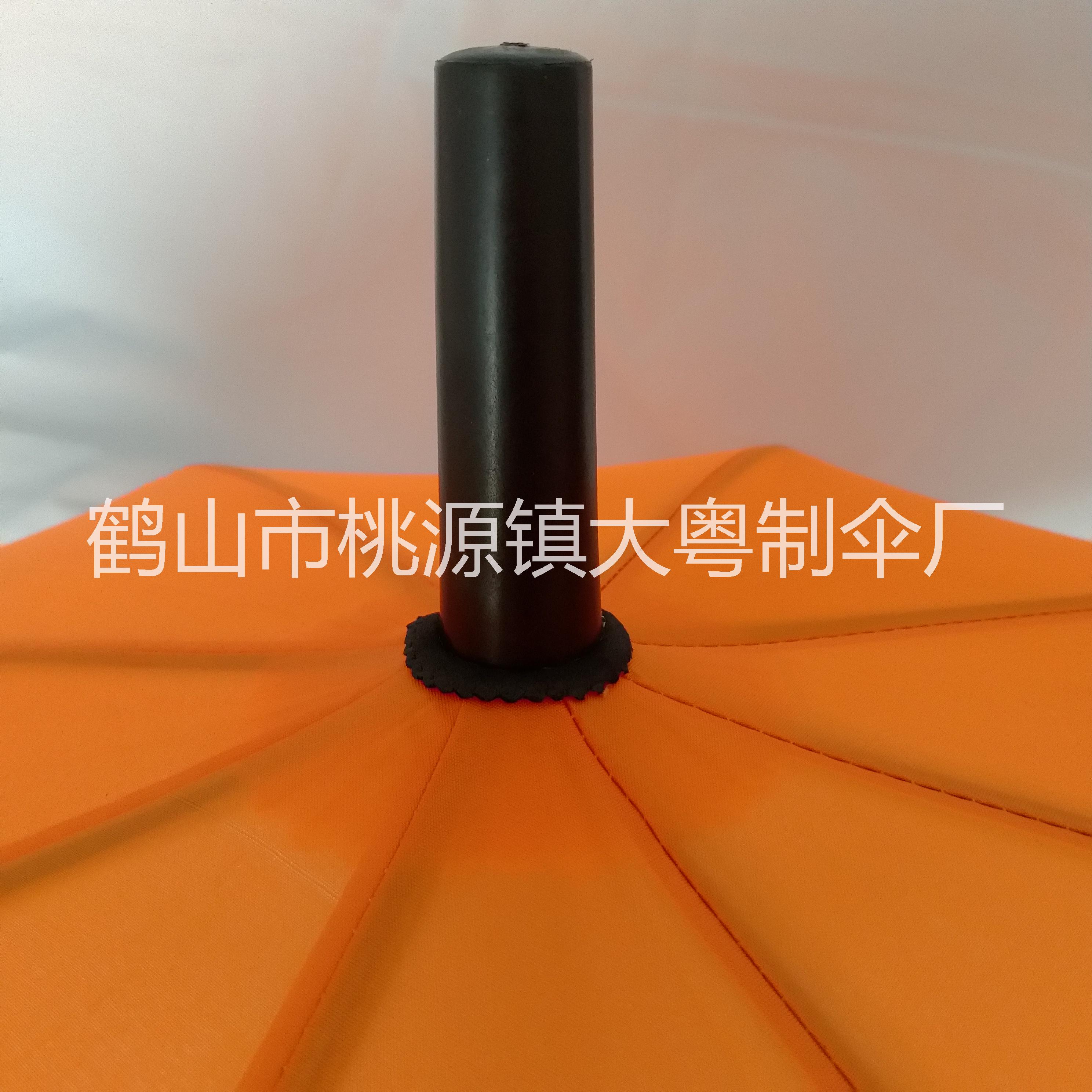 專業(yè)廣告雨傘定做， 廣告?zhèn)銏髢r，定制禮品傘價格，雨傘生產(chǎn)廠家找大粵