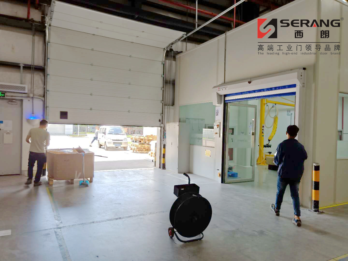 丹陽廠房鋼制滑升門 電動(dòng)滑升門 丹陽廠房鋼制滑升門  電動(dòng)提升門