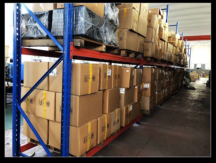 蘇州注塑模具廠 投線儀包膠模具 測距儀包膠模具 蘇州塑料模具