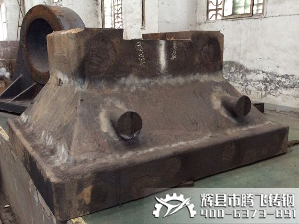 來圖加工鍛壓機(jī)配件 底座 單重//1噸以上//鑄鋼件廠家 選騰飛鑄鋼圖加工鍛壓機(jī)配件 底座 單重/