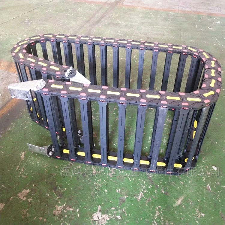 機(jī)械55系列塑料拖鏈廠家批發(fā)-運(yùn)動(dòng)時(shí)噪音低、耐磨，可高速運(yùn)動(dòng)