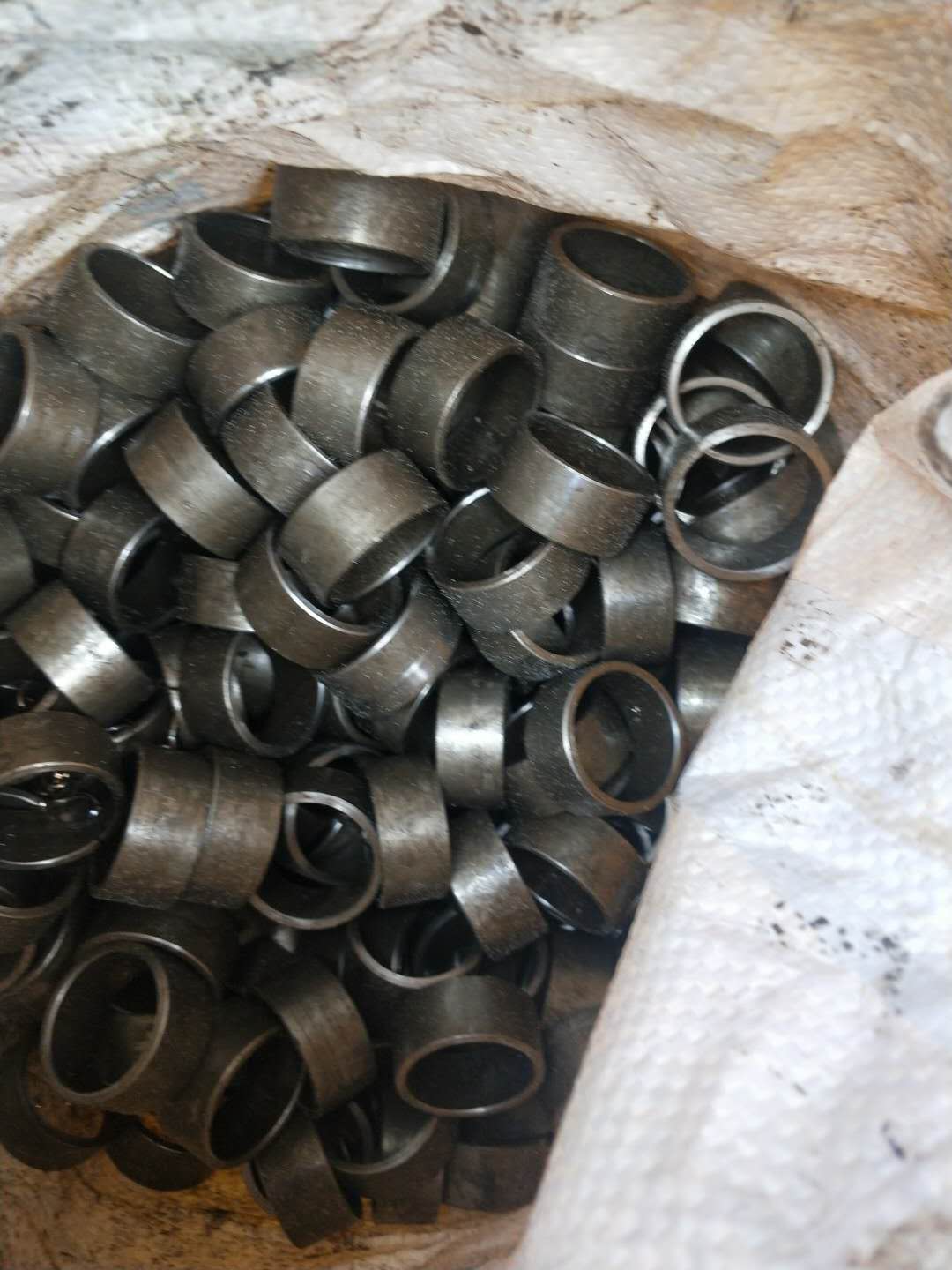 山東汽車減震器配吊環(huán)件廠家供應(yīng)品質(zhì)保證  歡迎來電咨詢   常州汽車減震器配吊環(huán)件廠家