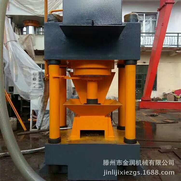 熱銷(xiāo)630噸四柱三梁液壓機(jī)