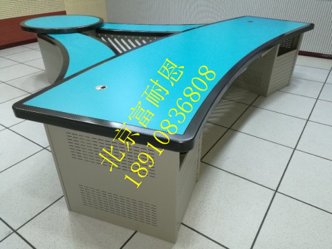 播音桌電視臺演播室直播桌訪談桌演播桌非標(biāo)定制